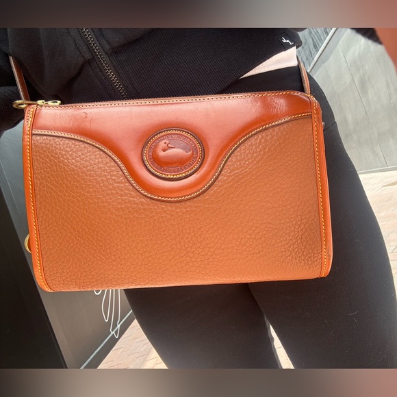 Dooney & bourke all weather leather - Picture 3 of 4